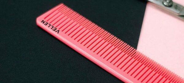Pink tail comb