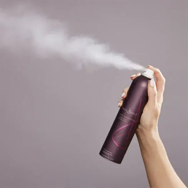 Neal & Wolf Dry Shampoo 250ml - Image 2