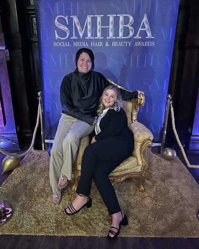 Another fabulous ceremony for @socialmediahairandbeautyawards 2024 🏆 Each and every finalist looked outstanding 🤩 We are honoured to have celebrated with each and every guest 🥰

@joshandkally were rocking the show
@scooktv stole the red carpet 
@montibelloukofficial our main sponsor gifting our goodies bags
Also filled by 
@glitterbels 
@prisma__accessories_uk 
@purenailsuk 
@beautifulbrows 

Honoured to have celebrated with
@philjarmanacademy 
@kirstymeakin 
@cocobella_hairextensions 
@just_lloyds 
@corayandco 
@louiseb.beautifulbrows 
@emmas.beautifulbrows 
@the_barber_coach 

What a night. Everyone teared up the dance floor 💃 🕺 
Don’t know the elder lady who attended but she danced everyone off for sure 💃 Until next year guys!