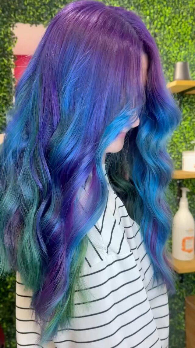 PURE SHADES 🌈 created by the talented @lauren_roma_hanlon 

#pureshades #vividhaircolor #megix10