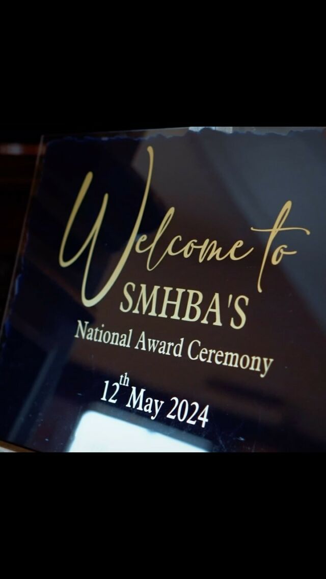 Super honoured to host another spectacular awards ceremony for @socialmediahairandbeautyawards 🏆

Congratulations to all the winners, runners up and finalists 🤩